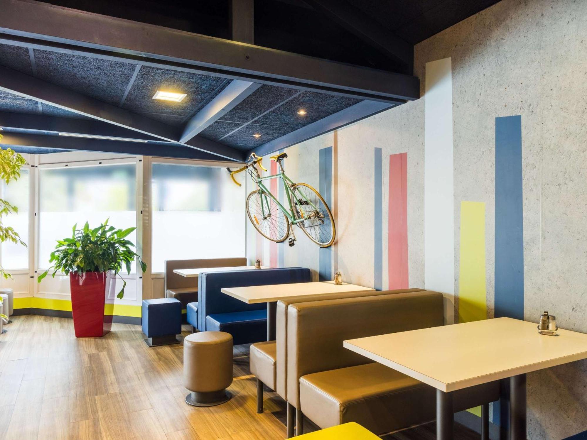 Ibis Budget Issy Les Moulineaux Paris Ouest Buitenkant foto