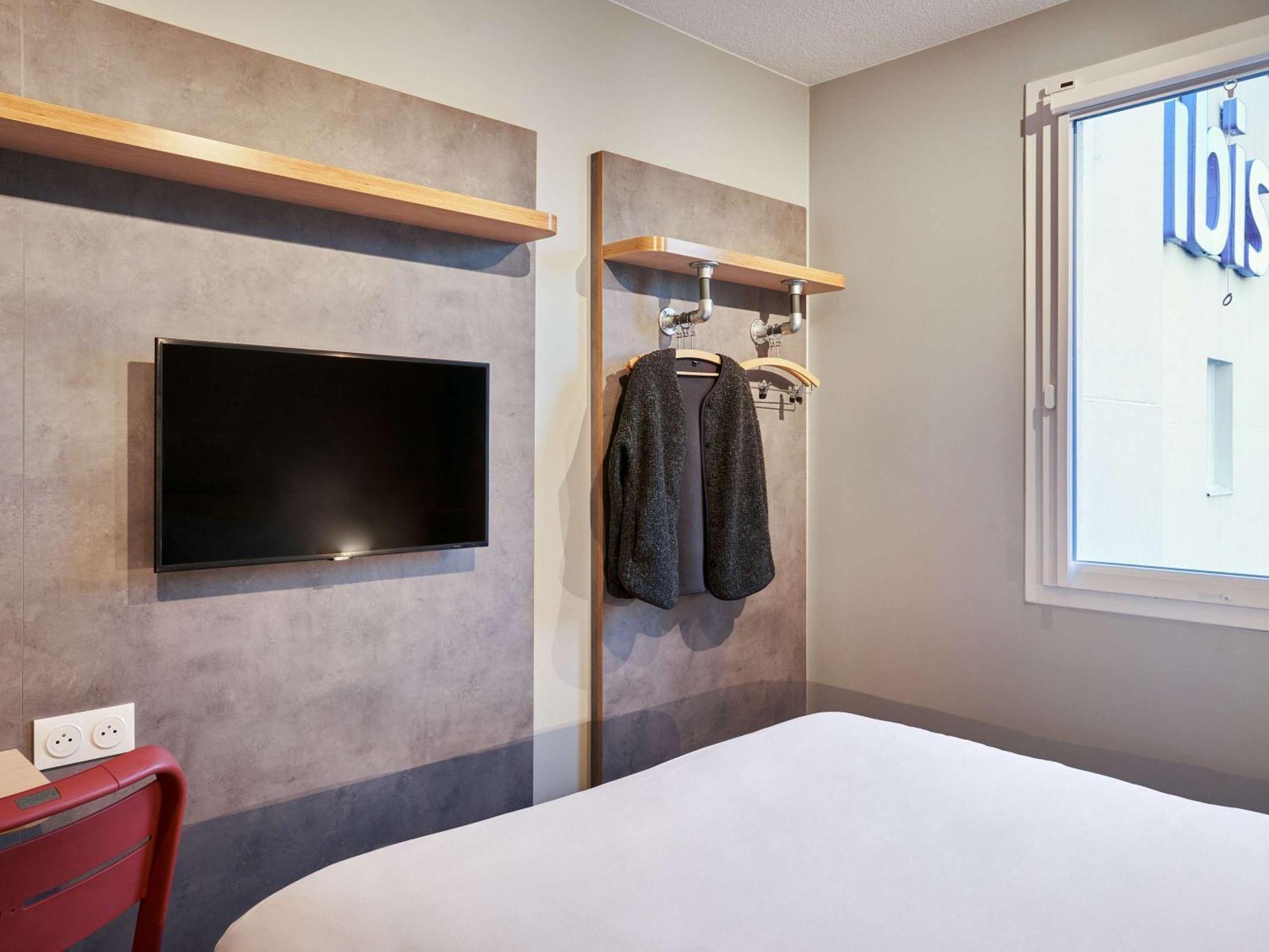 Ibis Budget Issy Les Moulineaux Paris Ouest Buitenkant foto
